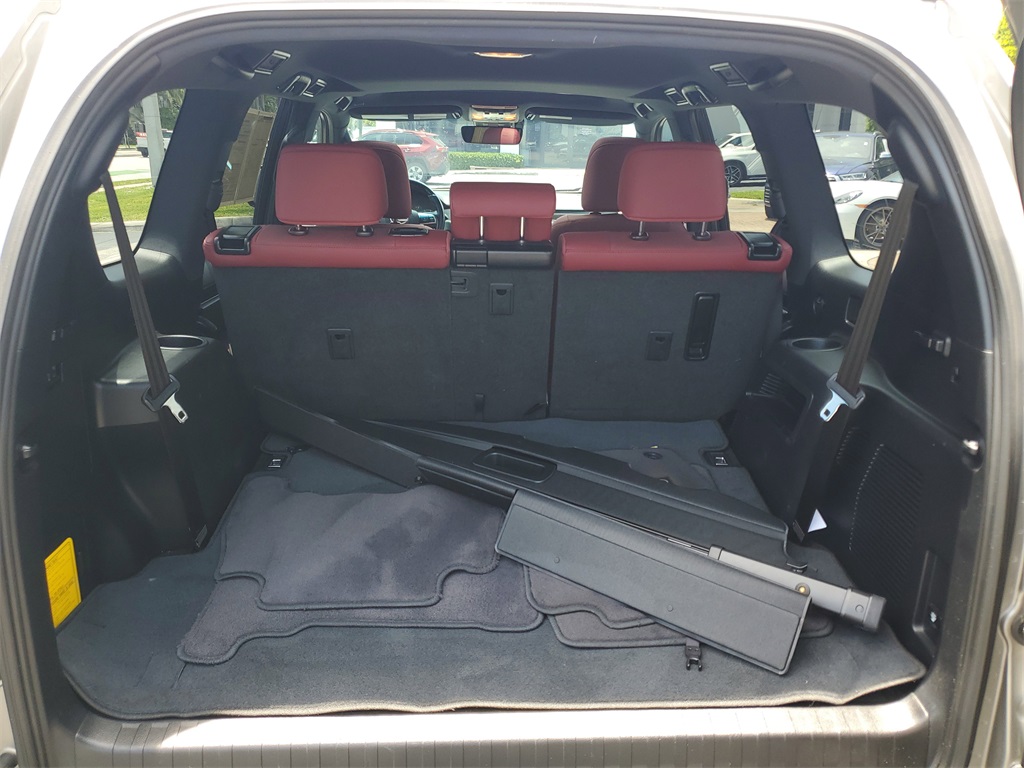 2021 Lexus GX 460 photo 9