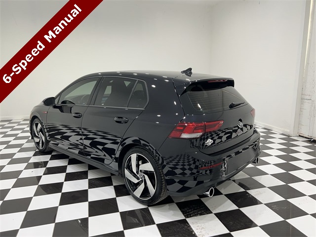 2023 Volkswagen Golf GTI SE photo 3