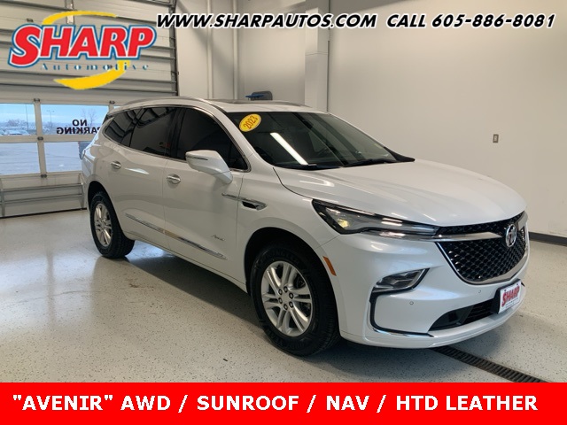 2023 Buick Enclave Avenir's photo