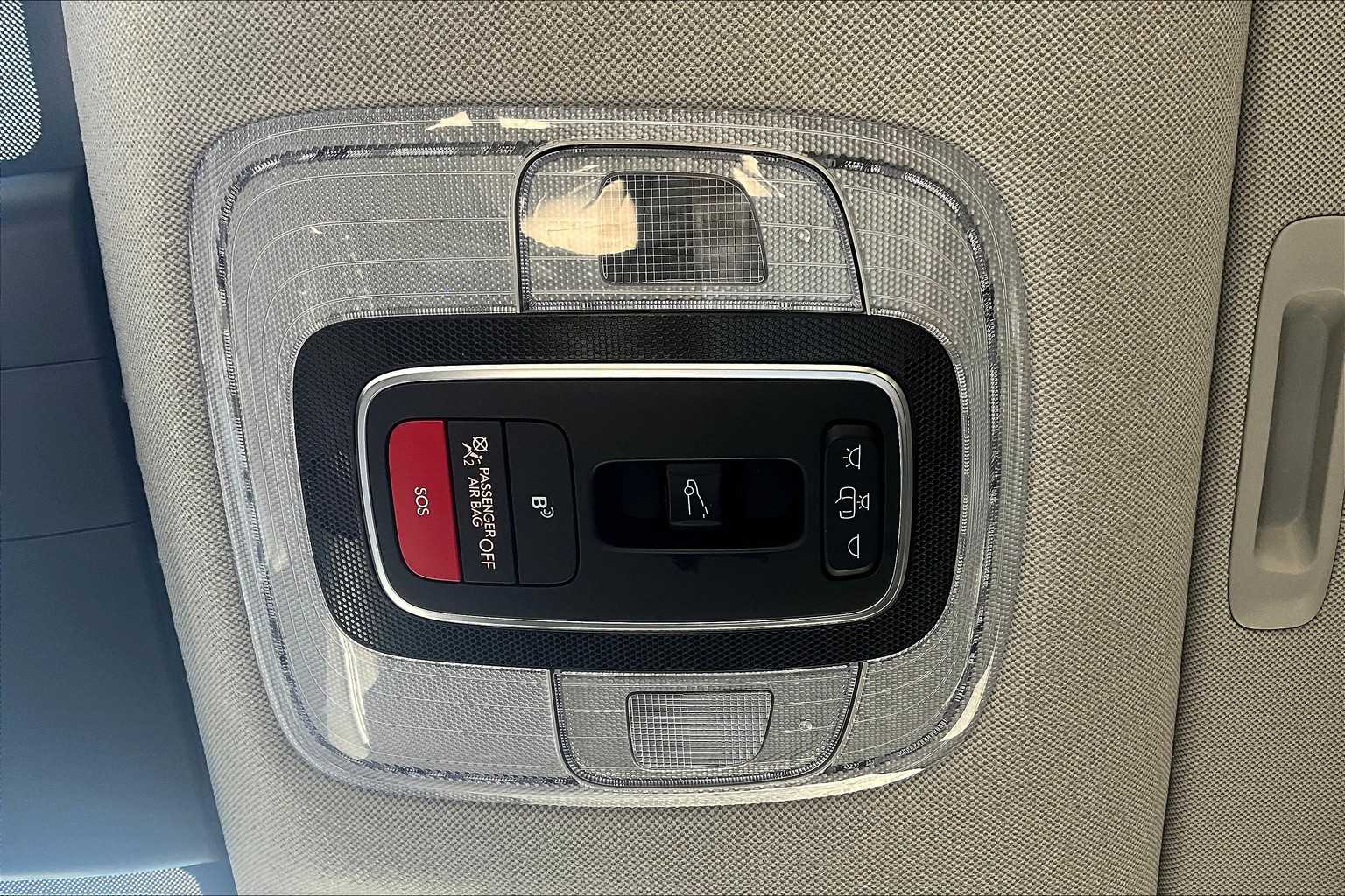 2024 Hyundai Elantra SEL Convenience photo 30