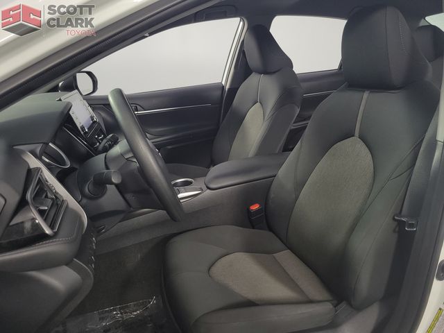 2023 Toyota Camry LE photo 11