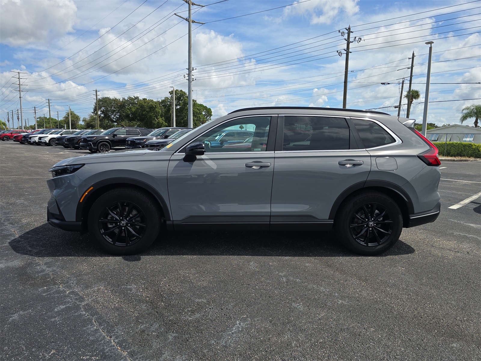 2024 Honda CR-V Hybrid Sport-L photo 2
