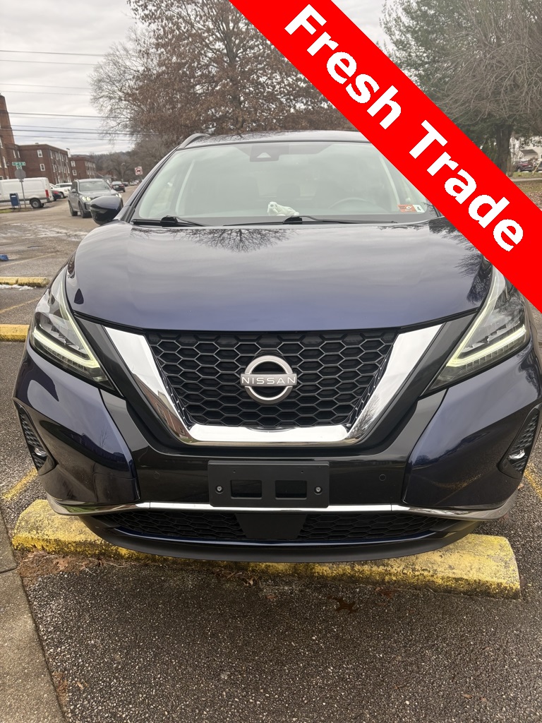 2023 Nissan Murano SV's photo