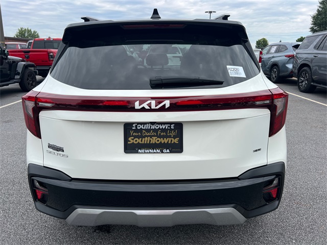 2025 Kia Seltos SX photo 4