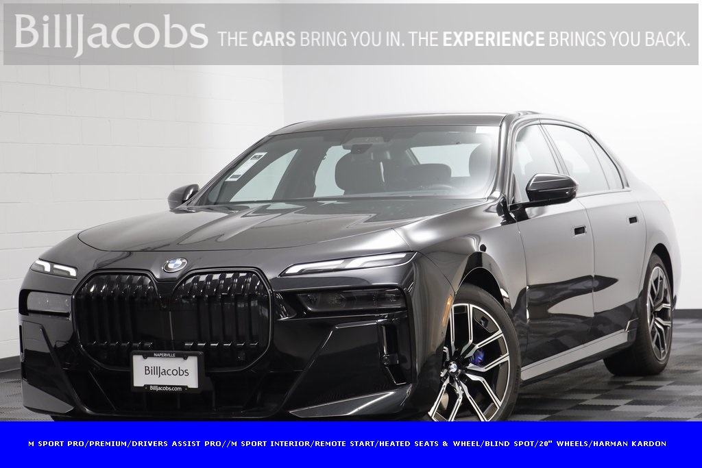 2025 BMW 7 Series 740i's photo