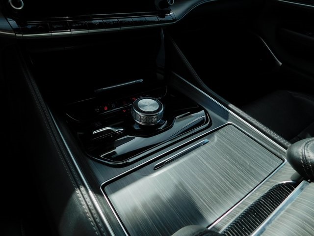 2023 Jeep Wagoneer L Series II photo 27