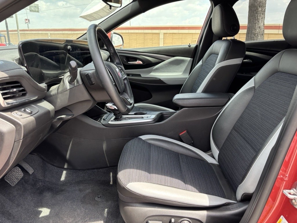 2024 Buick Envista Preferred photo 9