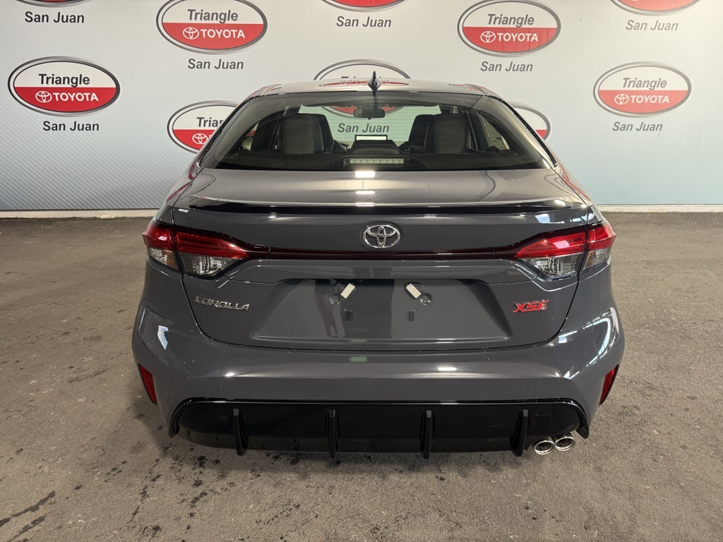 2025 Toyota Corolla XSE photo 3