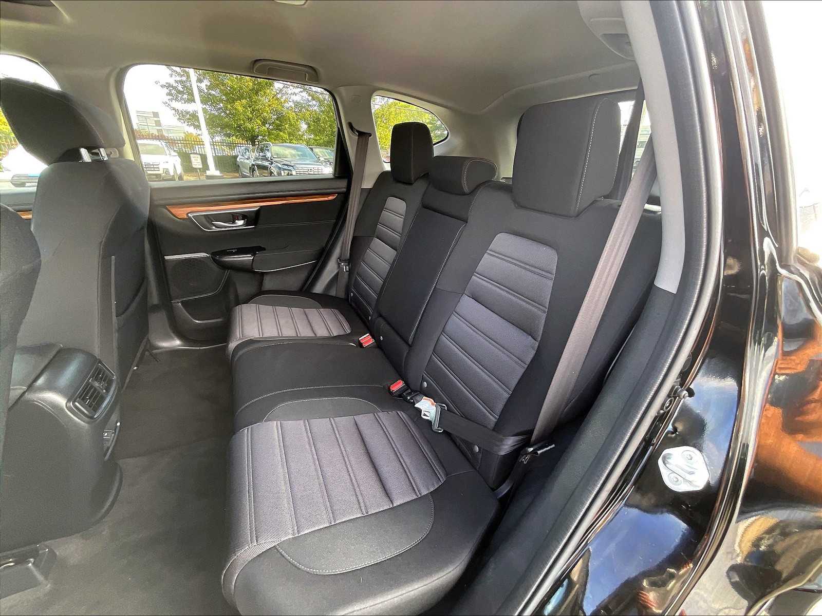 2022 Honda CR-V EX photo 13