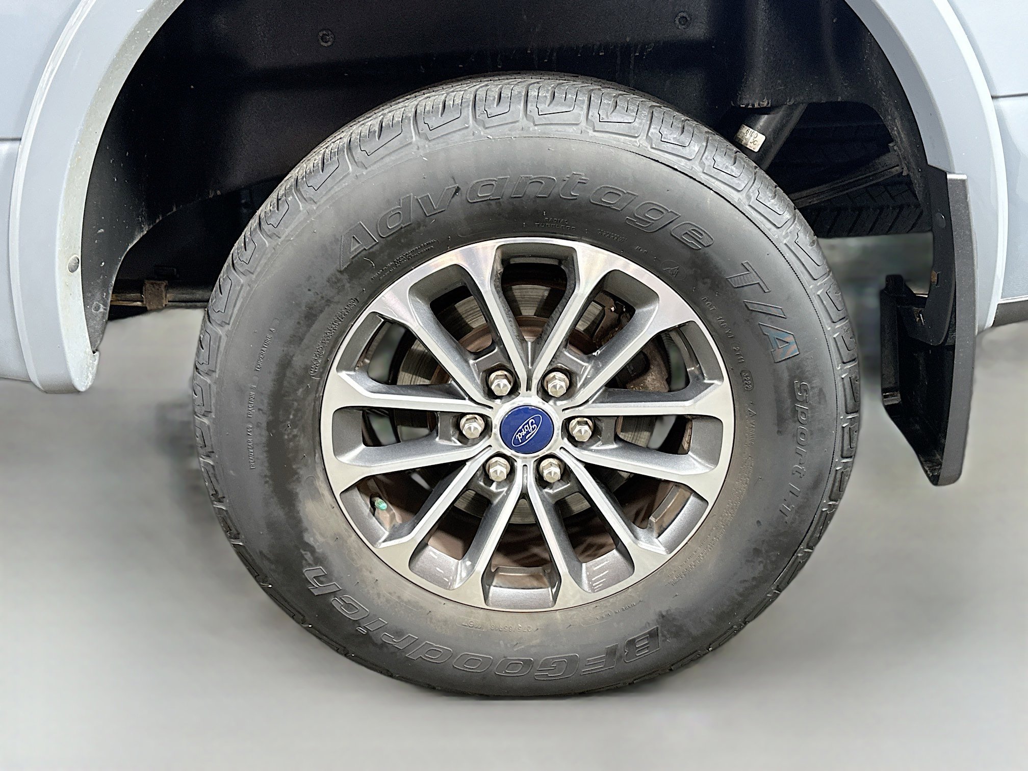 2019 Ford F-150 XLT photo 27