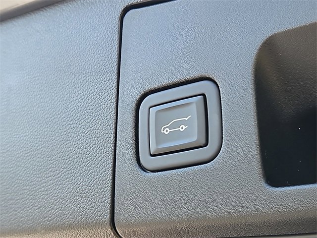 2023 Cadillac XT4 Premium Luxury photo 23