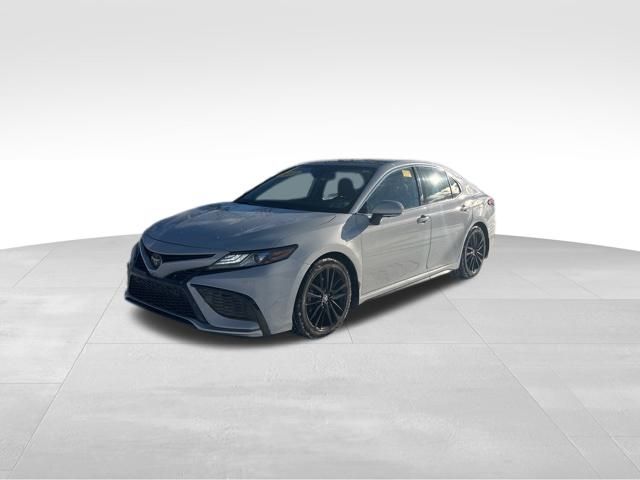 2023 Toyota Camry XSE's photo