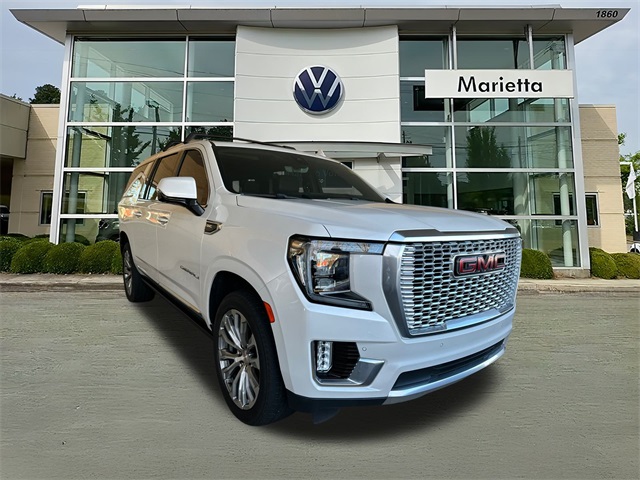 2021 GMC Yukon XL Denali's photo