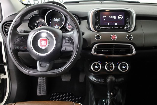 2017 Fiat 500X Trekking photo 2