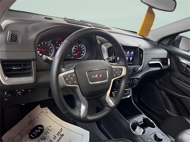 2024 Gmc Terrain SLT photo 3
