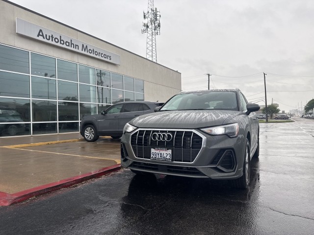 2022 Audi Q3