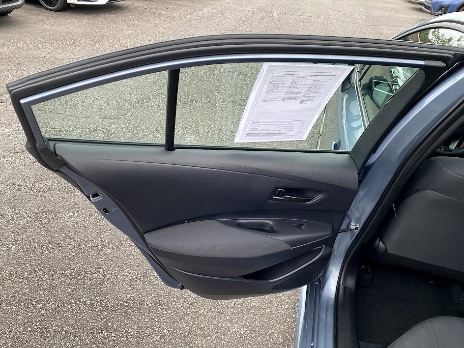2023 Toyota Corolla LE photo 16
