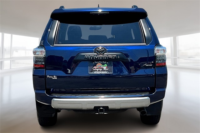 2023 Toyota 4Runner TRD Off-Road Premium photo 3