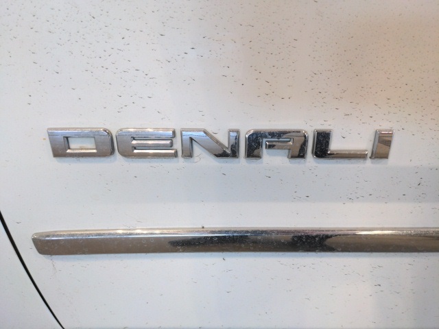 2019 Gmc Yukon XL Denali photo 14