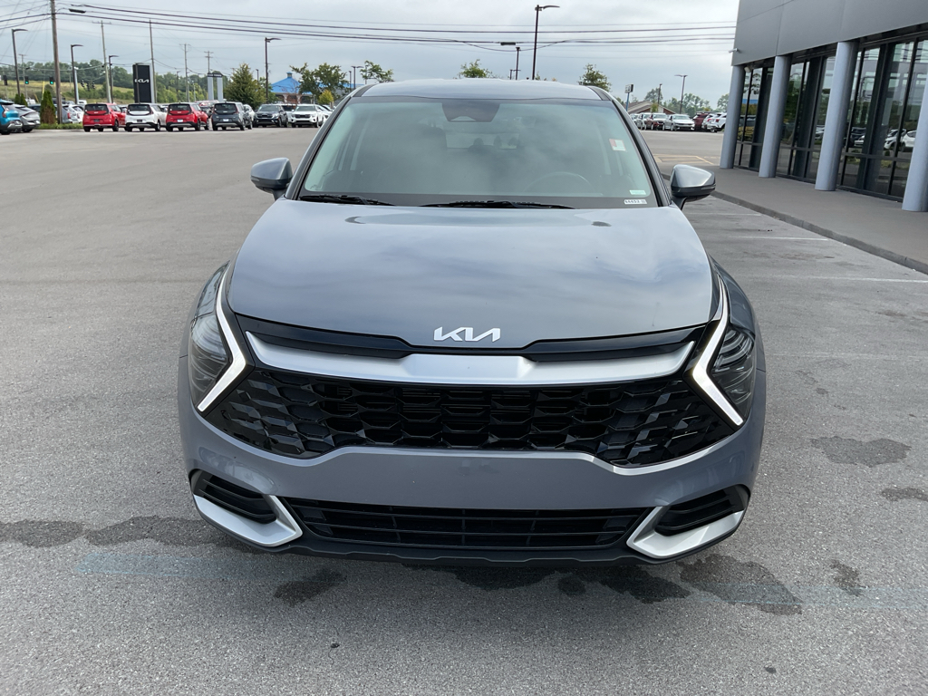 2025 Kia Sportage EX photo 2