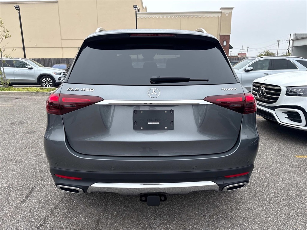 2025 Mercedes Benz GLE 450 4MATIC photo 2