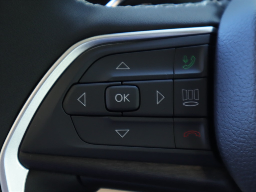2024 Jeep Grand Cherokee Limited photo 8