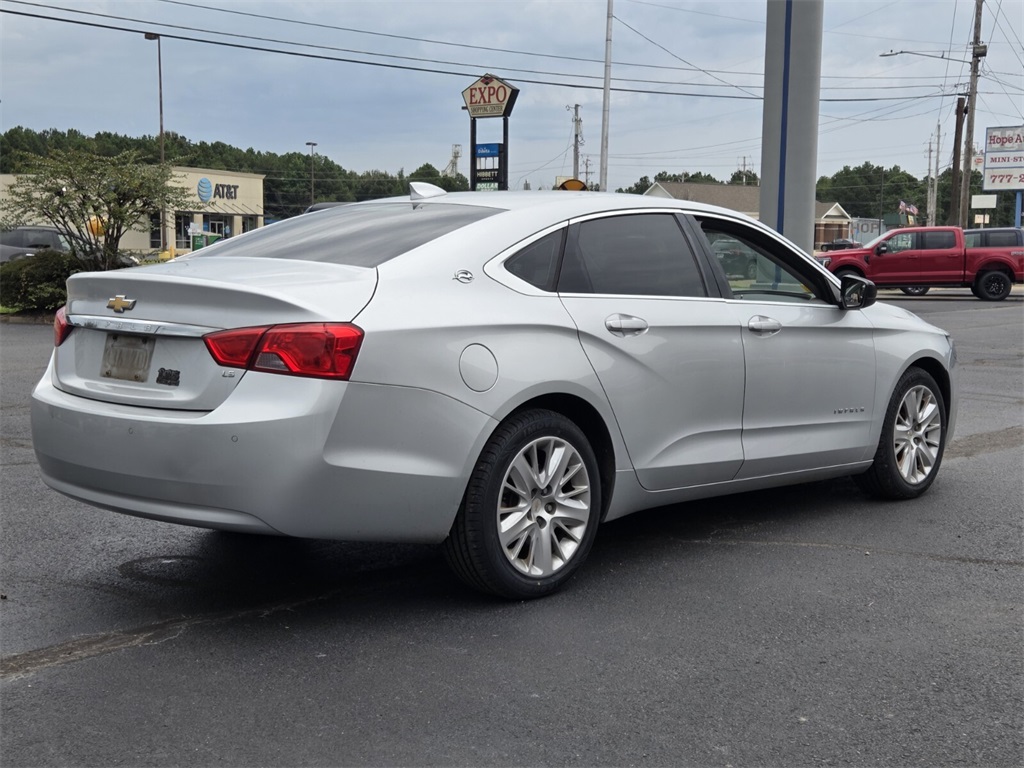 2016 Chevrolet Impala LS photo 3