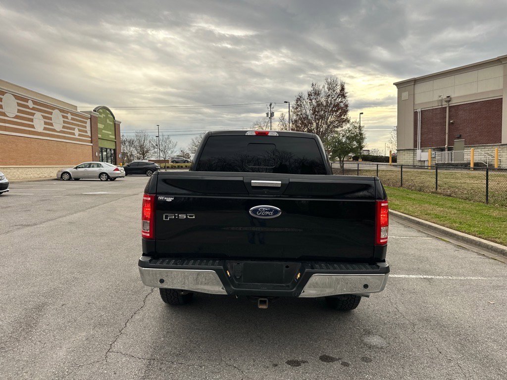 2017 Ford F-150 XLT photo 4