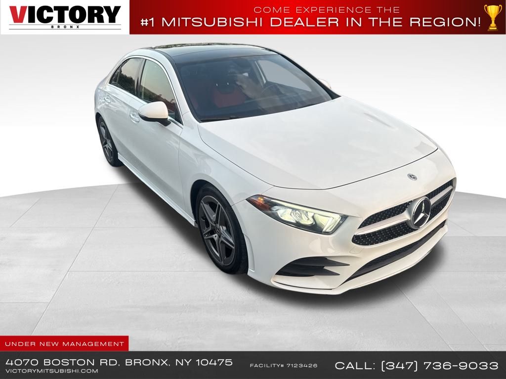 2022 Mercedes Benz A 220 4MATIC photo 4