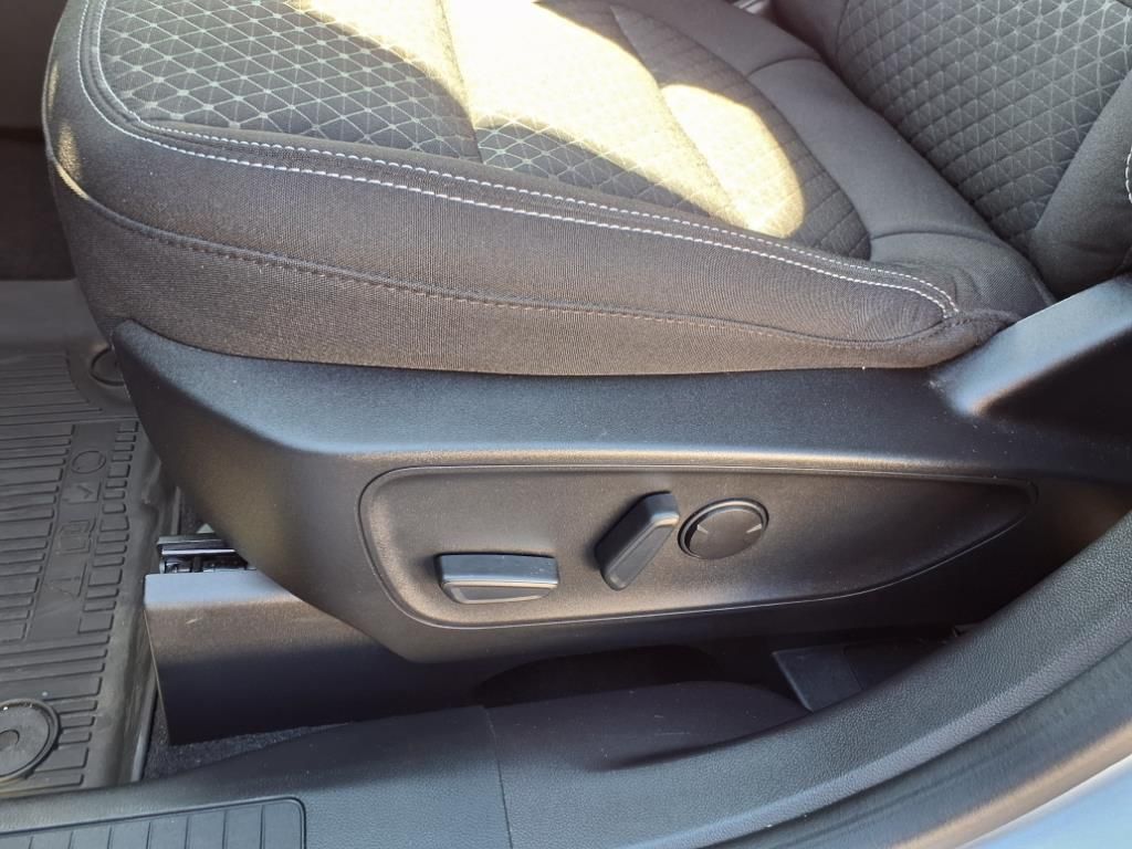 2023 FORD ESCAPE - Image 10