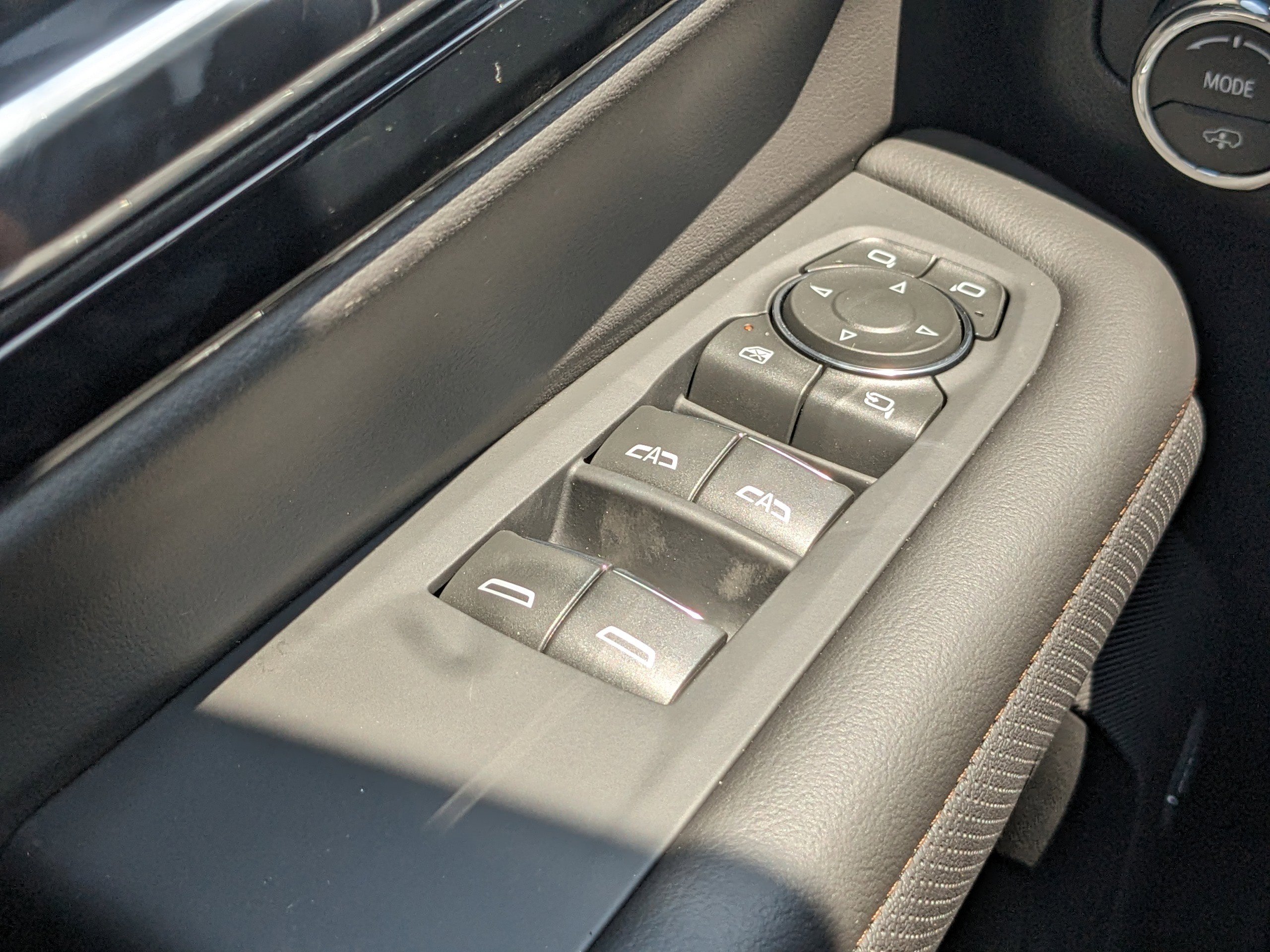 2025 Chevrolet Tahoe High Country photo 23
