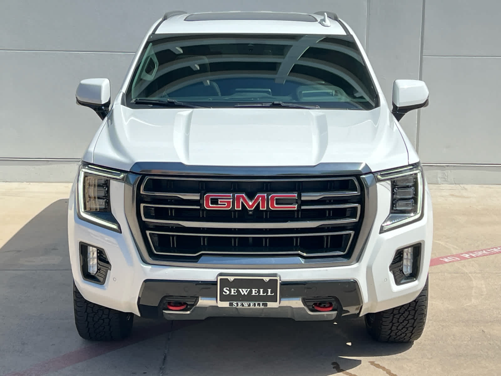2023 Gmc Yukon AT4 photo 2