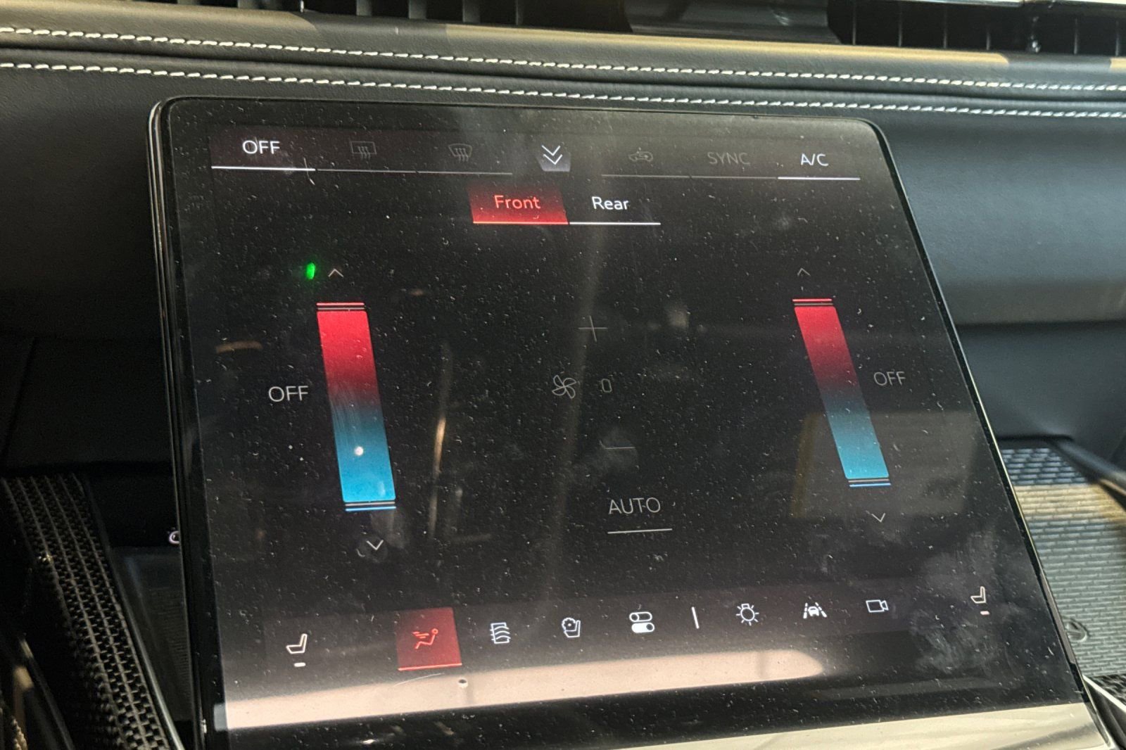 2025 Cadillac Escalade V-Series photo 20