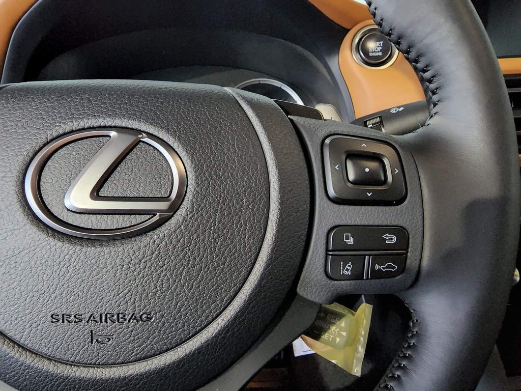 2025 Lexus IS 300 photo 16