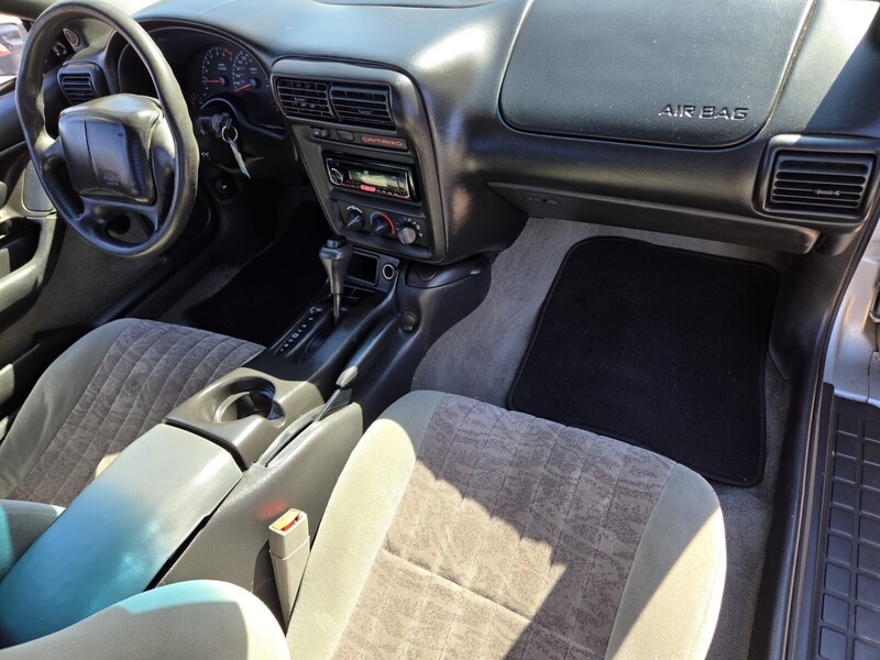 2000 Chevrolet Camaro Sport photo 8