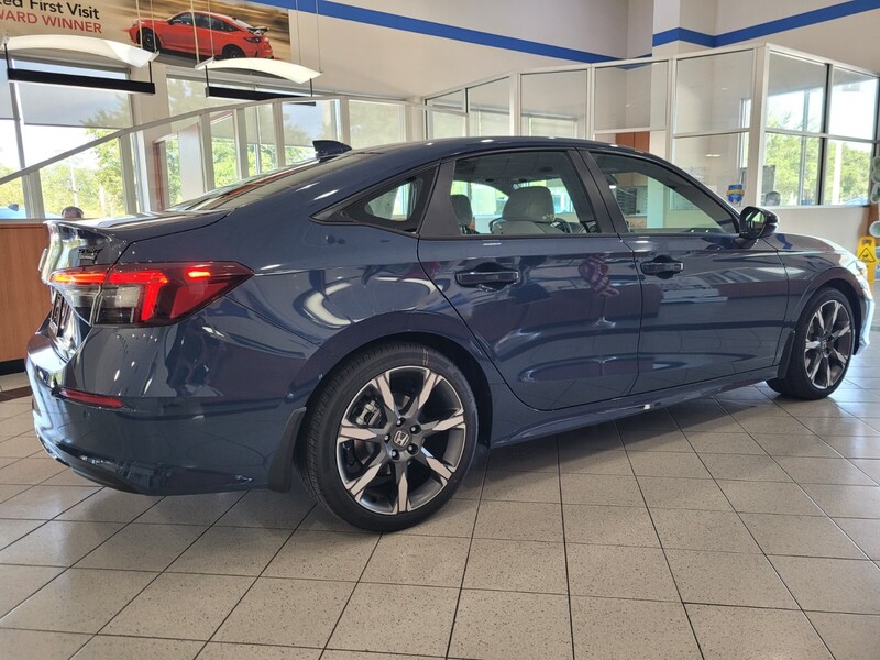 2026 Honda Civic Sport Hybrid photo 4