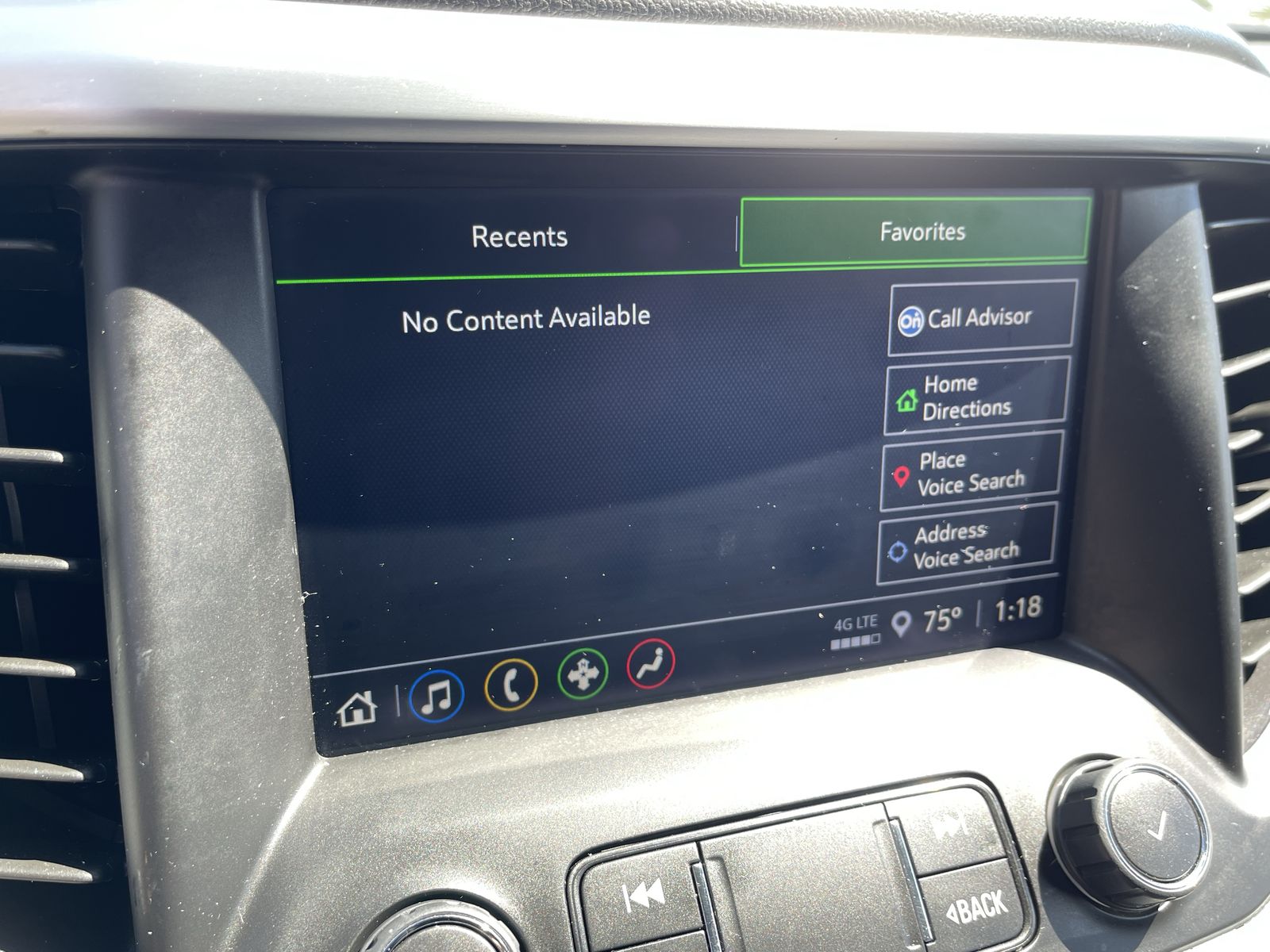 2023 Gmc Acadia SLE photo 9