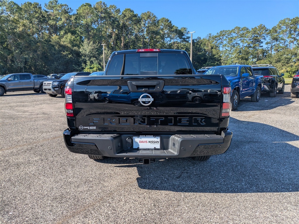 2026 Nissan Frontier SV photo 4