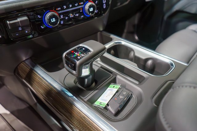 2026 Chevrolet Silverado 1500 RST photo 19