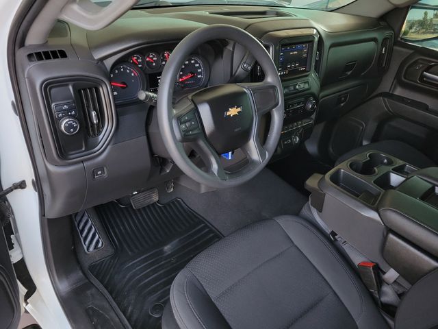 2022 Chevrolet Silverado 1500 Custom photo 3