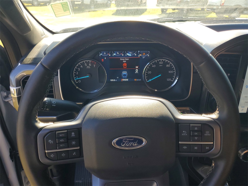 2023 Ford F-150 XLT photo 16