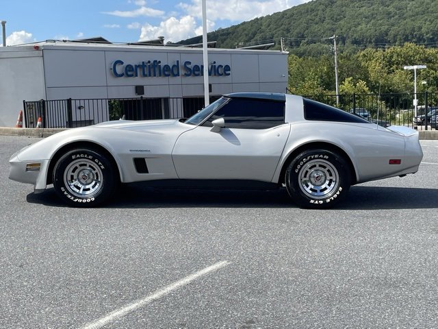 1982 Chevrolet Corvette Coupe photo 4