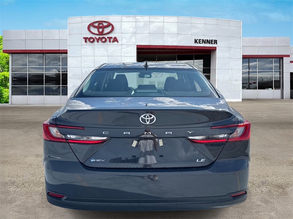 2026 Toyota Camry LE photo 3