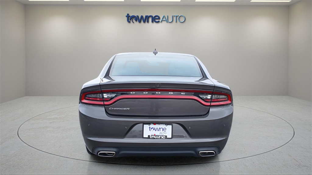 2023 Dodge Charger SXT photo 3