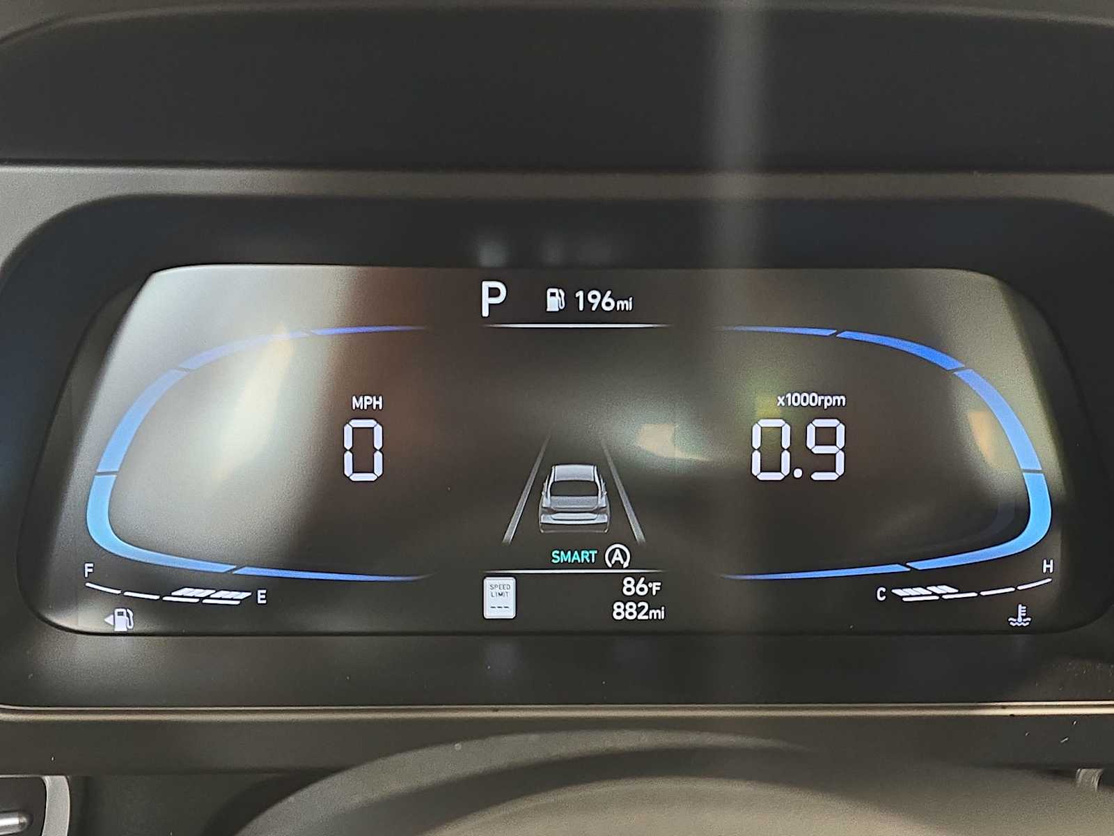 2025 Hyundai Elantra SE photo 21