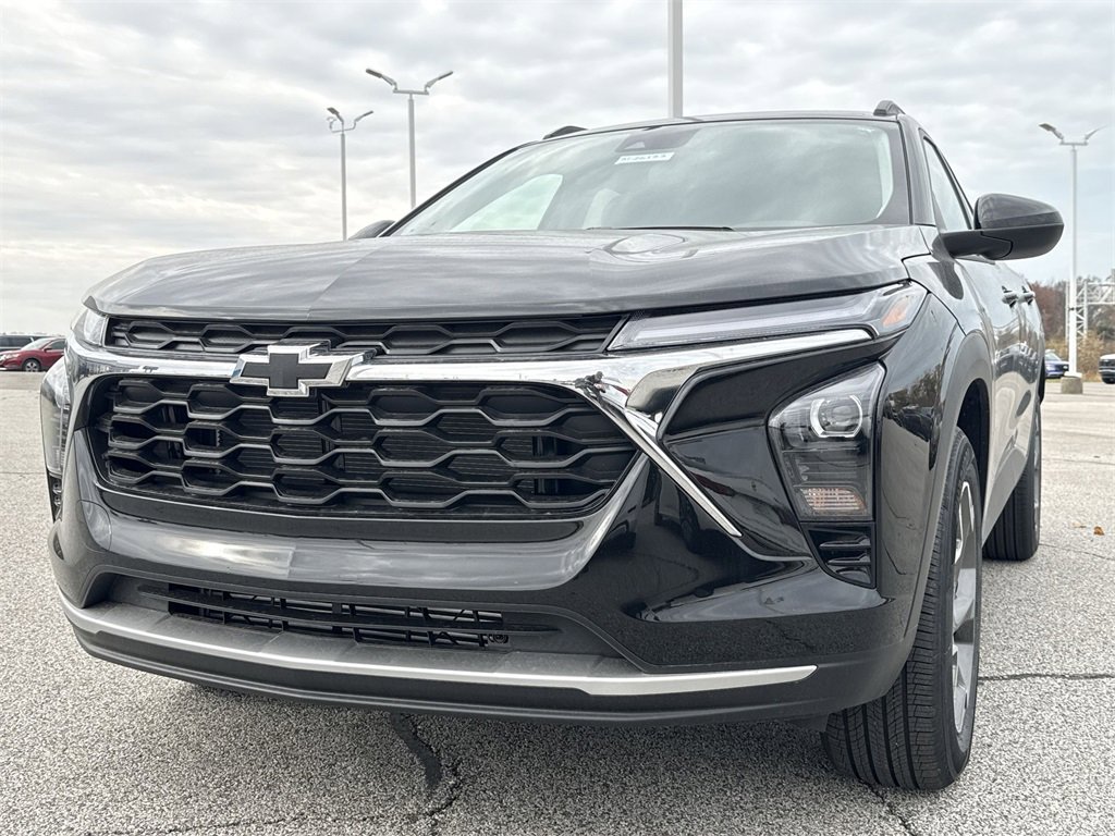 2026 Chevrolet Trax LT photo 3