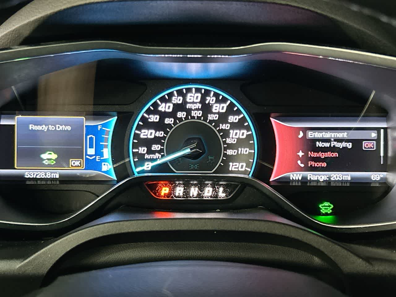 2016 Ford C-Max Energi SEL photo 23