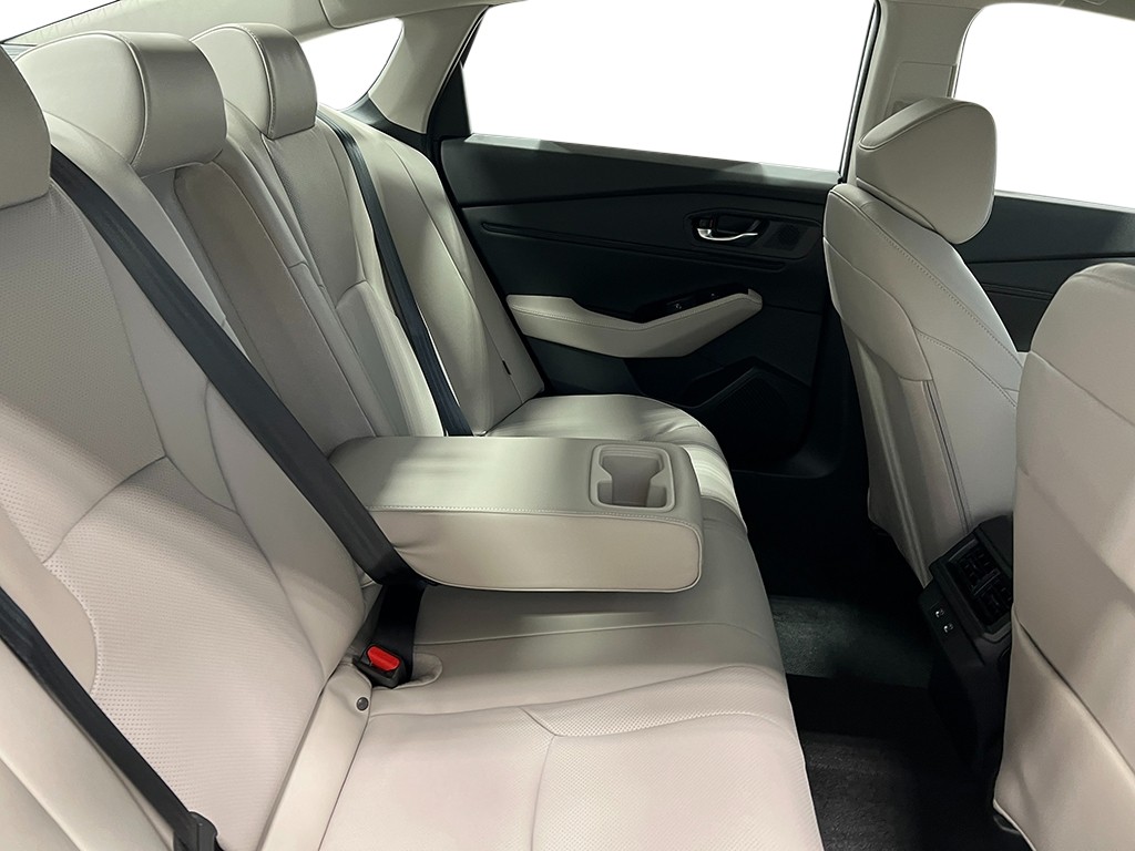 2025 Honda Accord Hybrid Touring photo 29