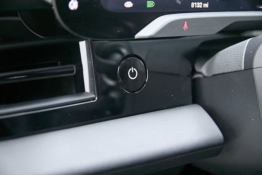 2022 PORSCHE TAYCAN - Image 26