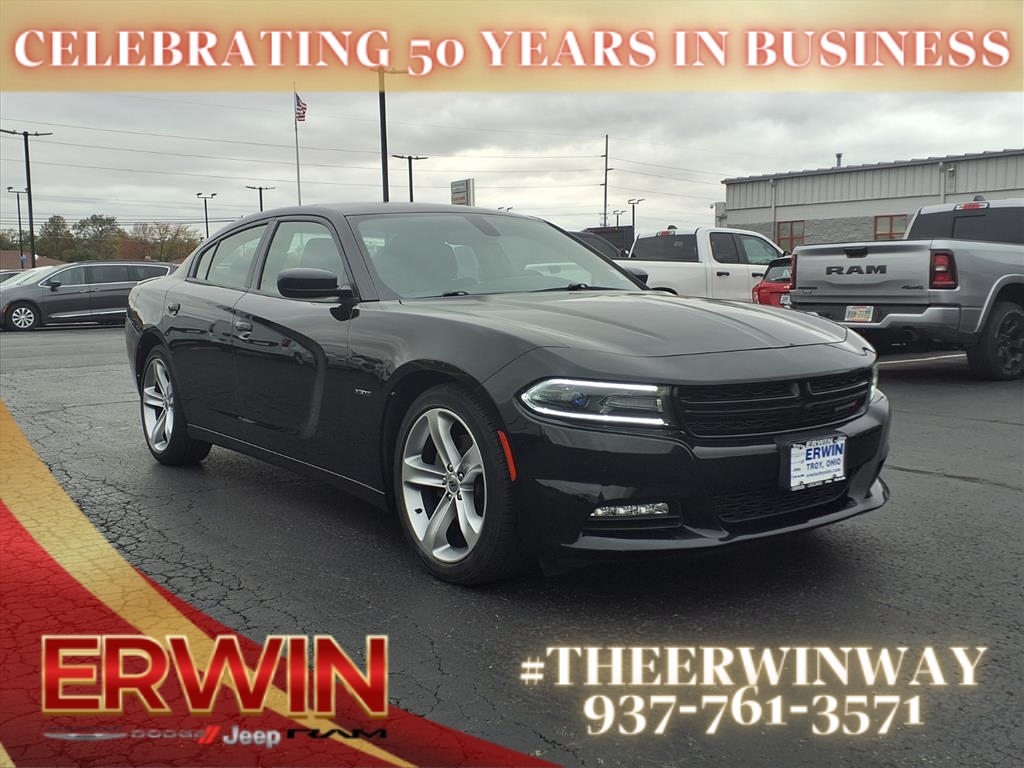 2017 Dodge Charger R/T's photo